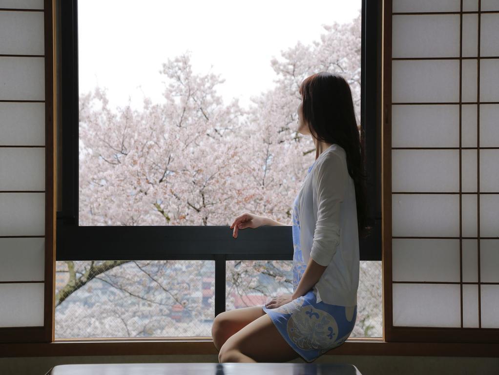 Takayama Kanko Hotel Buitenkant foto
