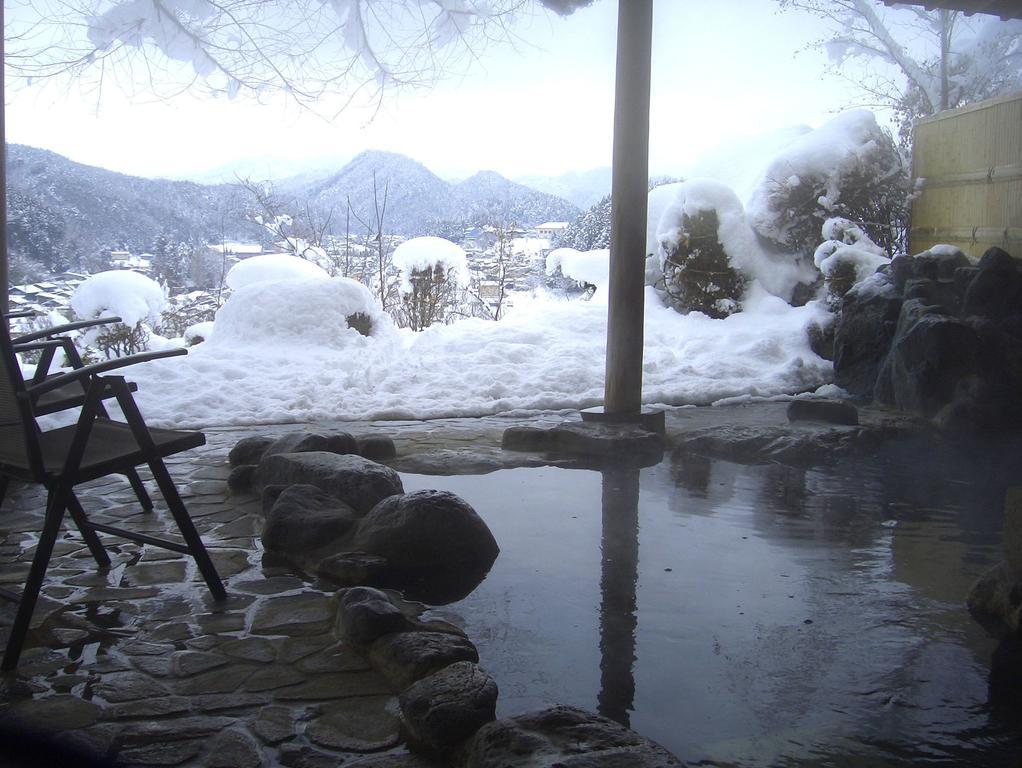 Takayama Kanko Hotel Buitenkant foto