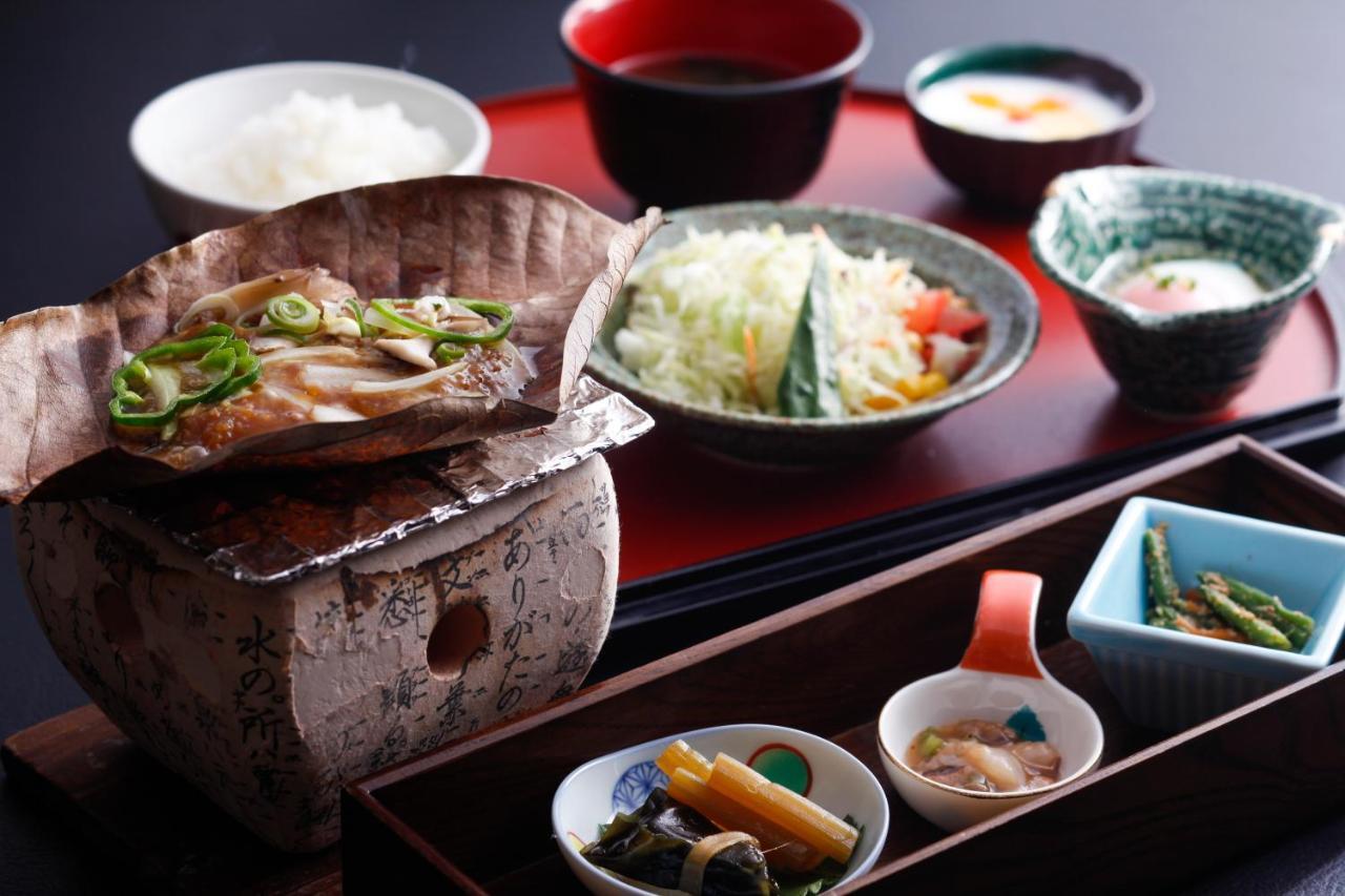 Takayama Kanko Hotel Buitenkant foto